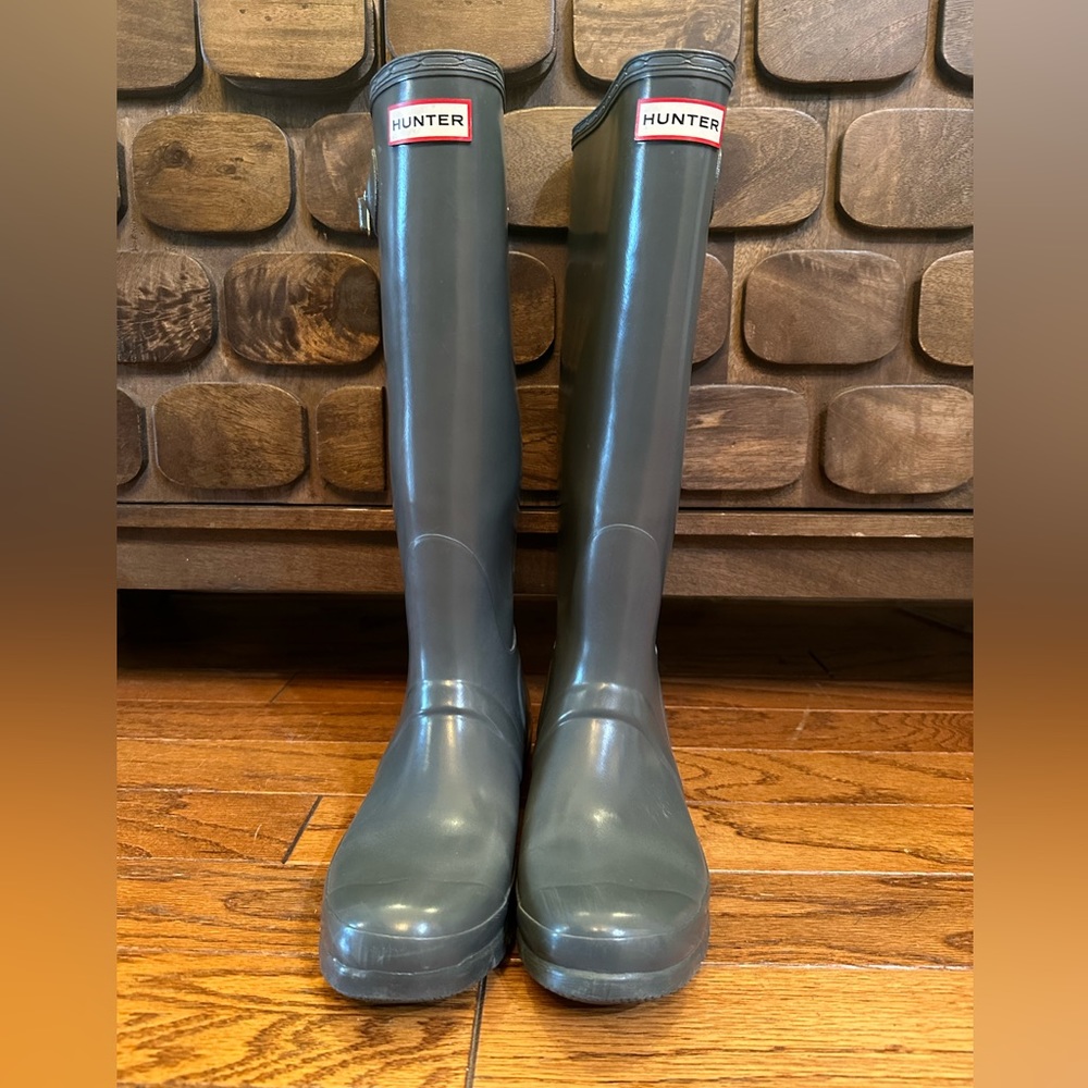 Women’s Classic Tall Hunter Rain Boots